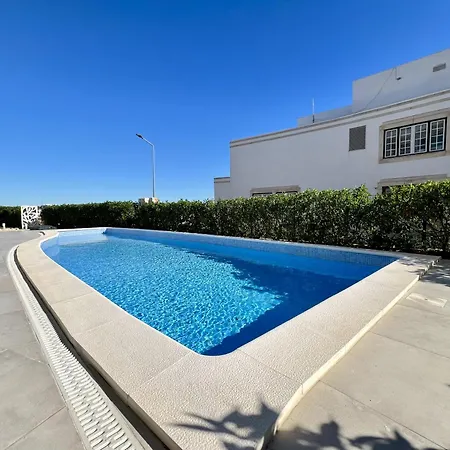 Διαμέρισμα Stylish 2 With Pool By Homing